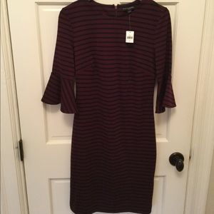 Banana Republic Bell Sleeve Dress - Size 4